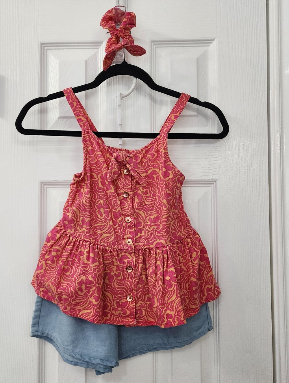 Girls Button Down Tank Top & Denim Shorts With Matching Scrunchie Size: 10